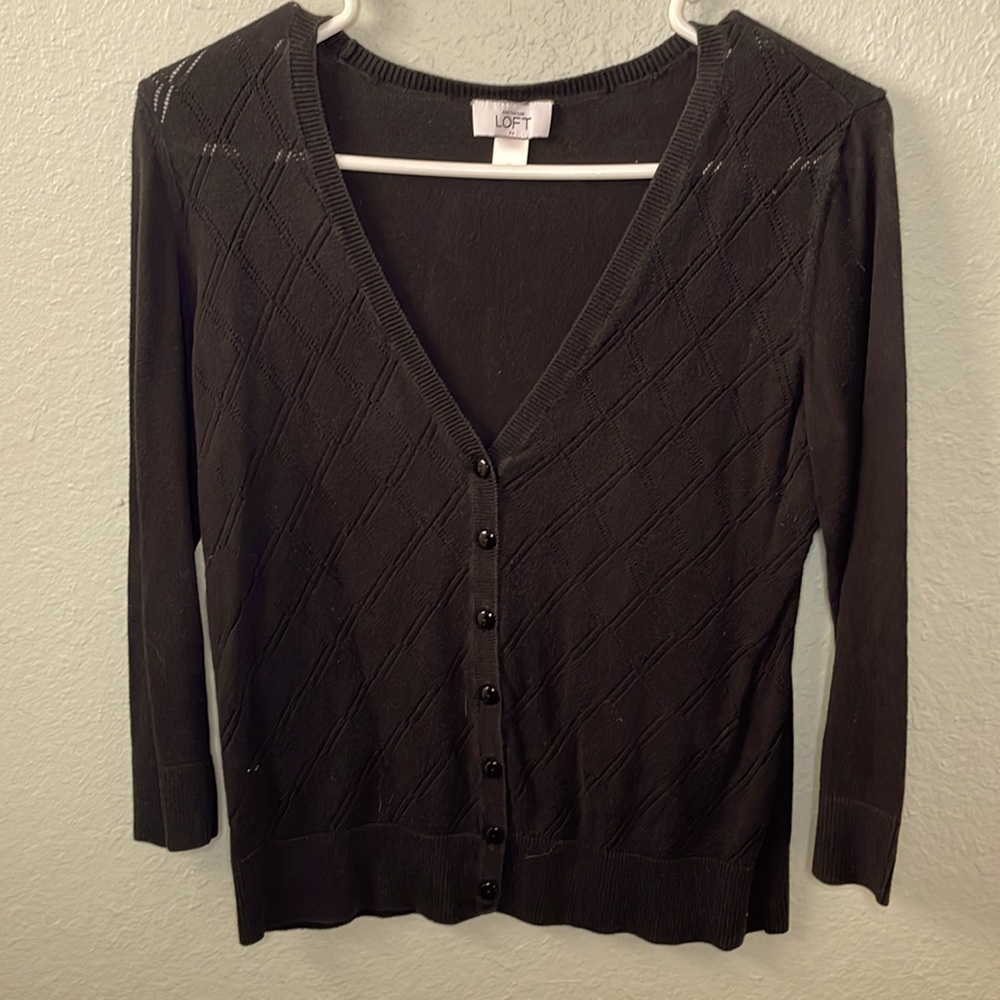 🛍 Loft Cardigan